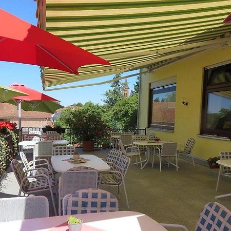 Hotel & Restaurant Krone Waldbronn Esterno foto
